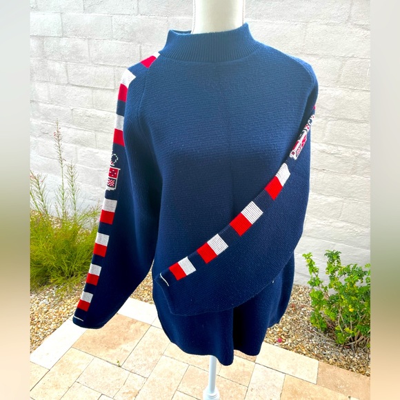Vintage Jersild preppy knit sweater with coat of arms sleeve details - Picture 5 of 15